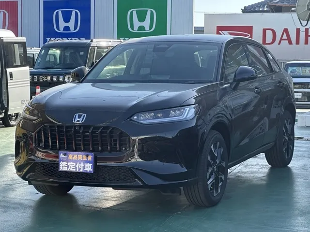 ZR-V(ホンダ)e：HEV Z登録済未使用車 1