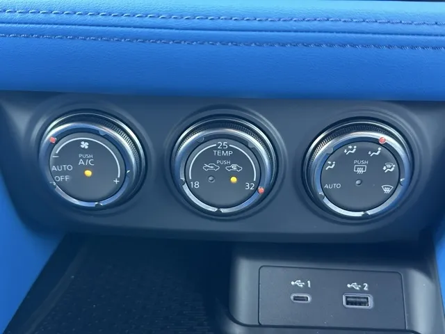 フェアレディZ(ニッサン)バージョンT AT中古車 23