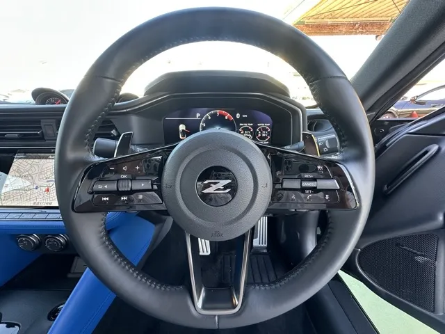 フェアレディZ(ニッサン)バージョンT AT中古車 5