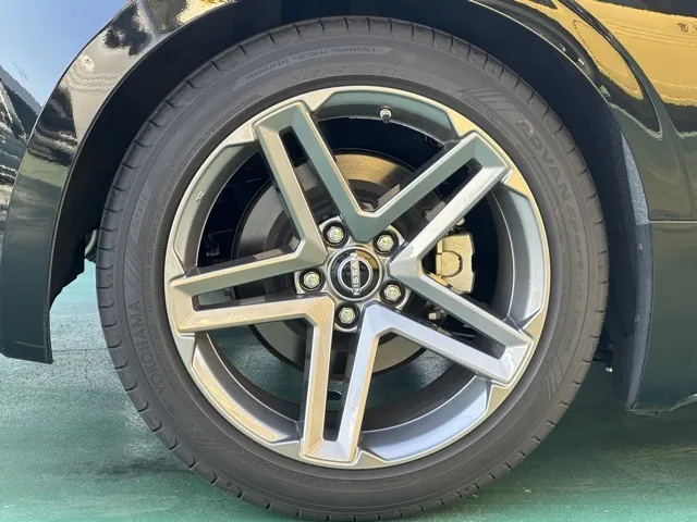 フェアレディZ(ニッサン)バージョンT AT中古車 8