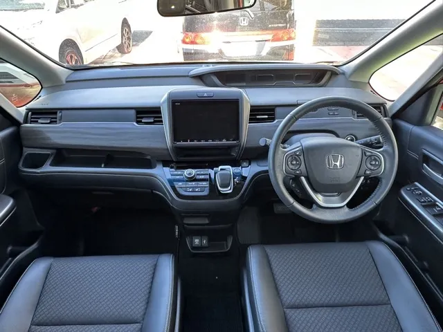 フリード(ホンダ)ハイブリッドG中古車 6