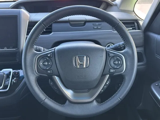 フリード(ホンダ)ハイブリッドG中古車 7