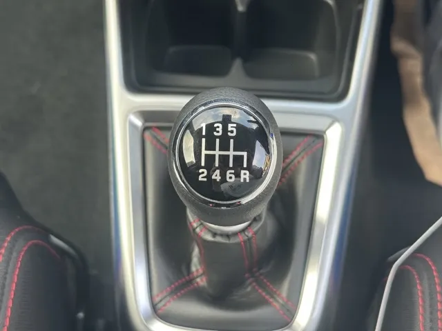 スイフト(スズキ)ファイナルエディション MT 全方位カメラ登録済未使用車 24