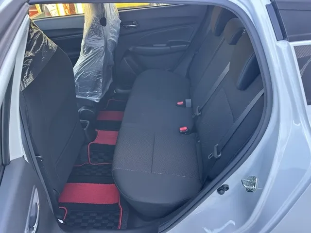 スイフト(スズキ)ファイナルエディション MT 全方位カメラ登録済未使用車 4