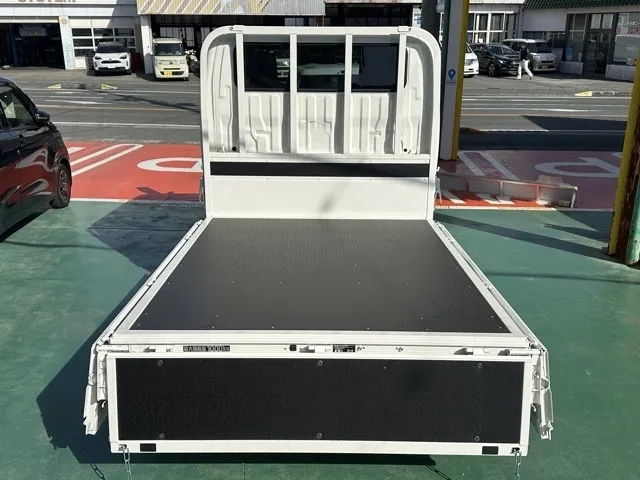 ダイナトラック(トヨタ)Ｗキャブ 1t AT届出済未使用車 11