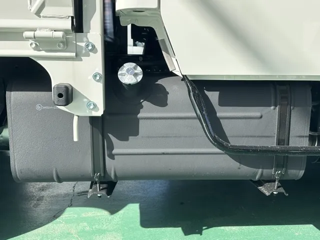 ダイナトラック(トヨタ)Ｗキャブ 1t AT届出済未使用車 16