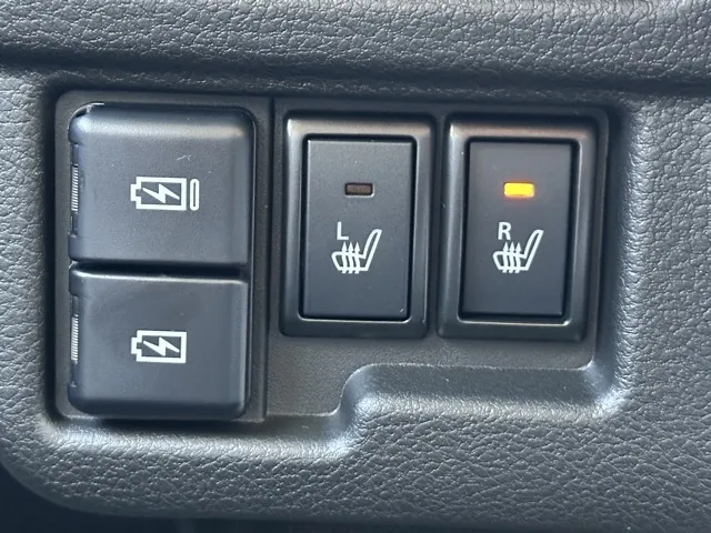 ワゴンRスマイル(スズキ)ハイブリッドX クリームコーデ 全方位ナビ届出済未使用車 16