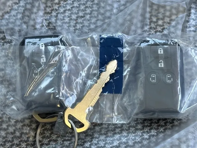 ワゴンRスマイル(スズキ)ハイブリッドX クリームコーデ 全方位ナビ届出済未使用車 28