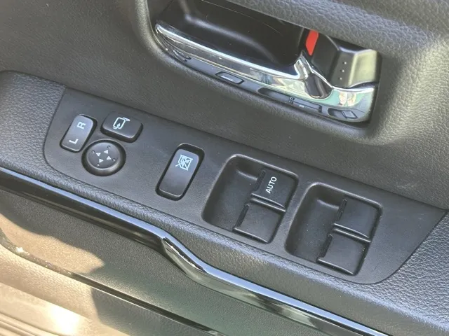 ハスラー(スズキ)フレアクロスオーバー ハイブリッドXS 全方位カメラ中古車 12