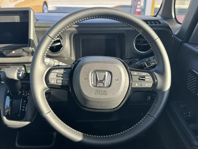 N-BOX(ホンダ)N-BOXカスタム コーディネートスタイル届出済未使用車 6