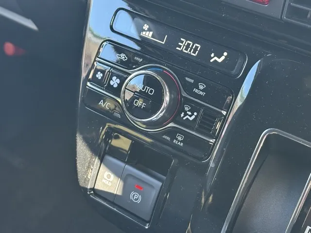 タント(ダイハツ)Ｘ届出済未使用車 23