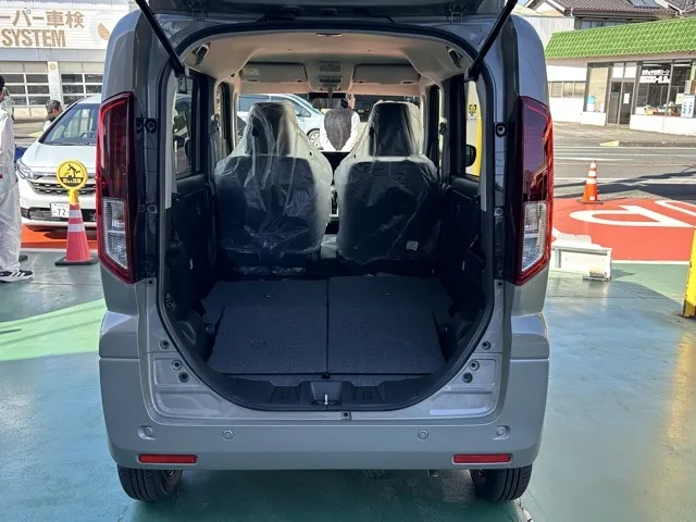 スペーシア(スズキ)ハイブリッドG 全方位ナビ届出済未使用車 8