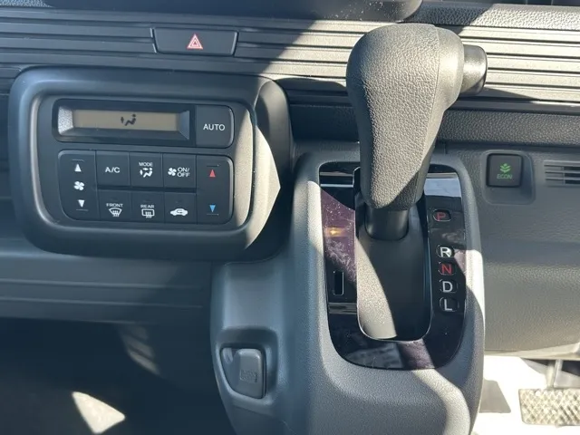 N-VAN(ホンダ)Gタイプ AT届出済未使用車 19