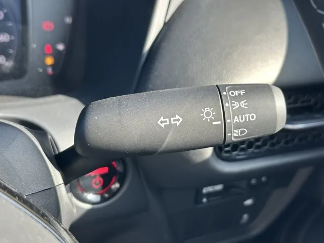 ZR-V(ホンダ)e：HEV Z登録済未使用車 15