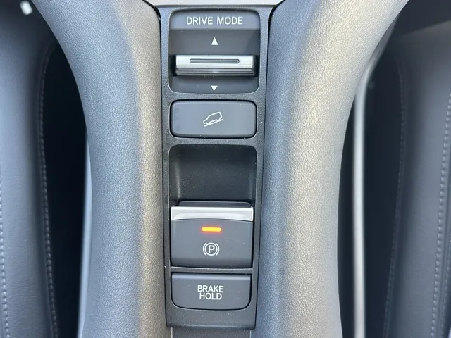 ZR-V(ホンダ)e：HEV Z登録済未使用車 25