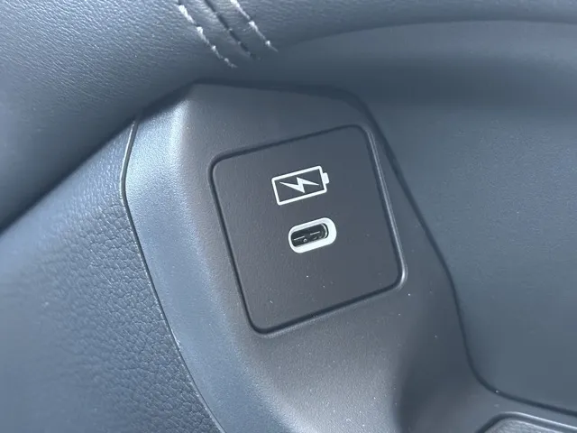 ZR-V(ホンダ)e：HEV Z登録済未使用車 27