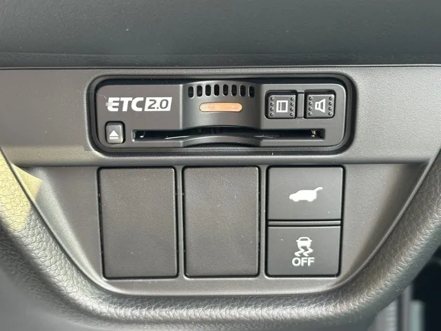 ZR-V(ホンダ)e：HEV Z登録済未使用車 14