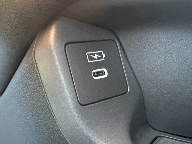 ZR-V(ホンダ)e：HEV Z登録済未使用車 27