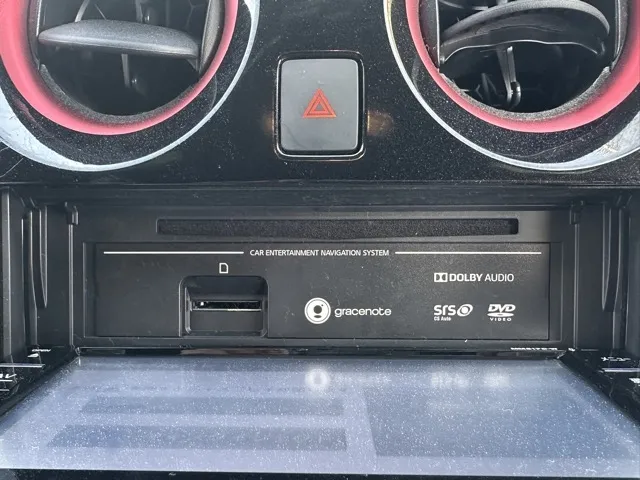 ノート(ニッサン)eパワー ニスモ中古車 18