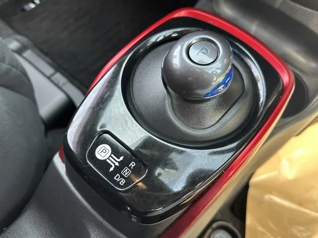 ノート(ニッサン)eパワー ニスモ中古車 22