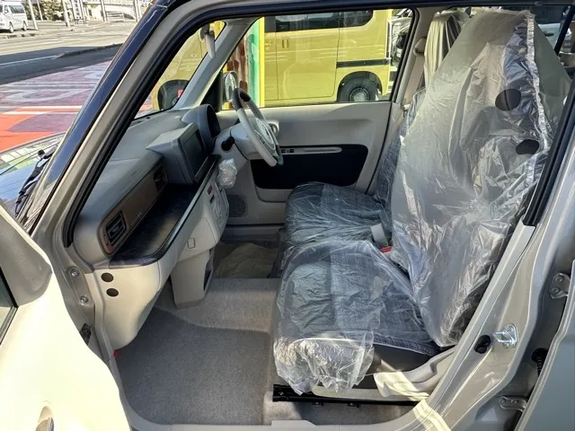 ラパン(スズキ)ハイブリッドX新車見本展示無 3