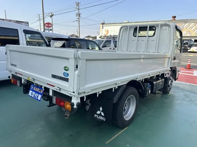 キャンター(三菱)全低床 平ボディ ２ｔ登録済未使用車 8