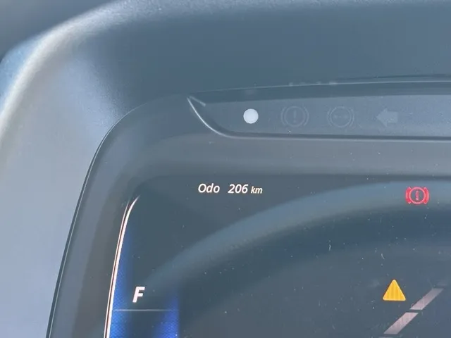 キャンター(三菱)全低床キョウカダンプ ３ｔ登録済未使用車 24