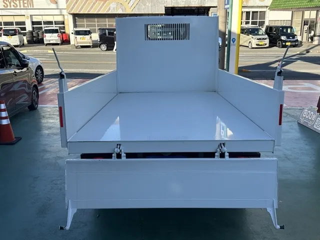 キャンター(三菱)全低床キョウカダンプ ３ｔ登録済未使用車 28