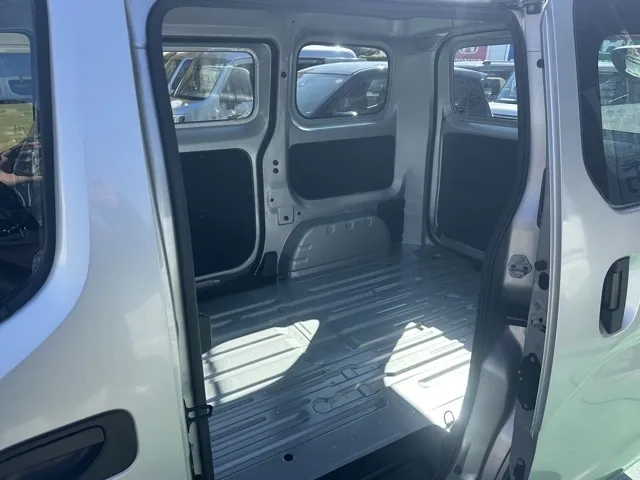 バネット(ニッサン)DX 2人乗中古車 4