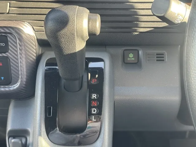 N-VAN(ホンダ)Gタイプ AT ４WD中古車 23