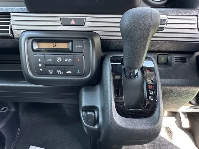 N-VAN(ホンダ)FUN 4WD届出済未使用車 18