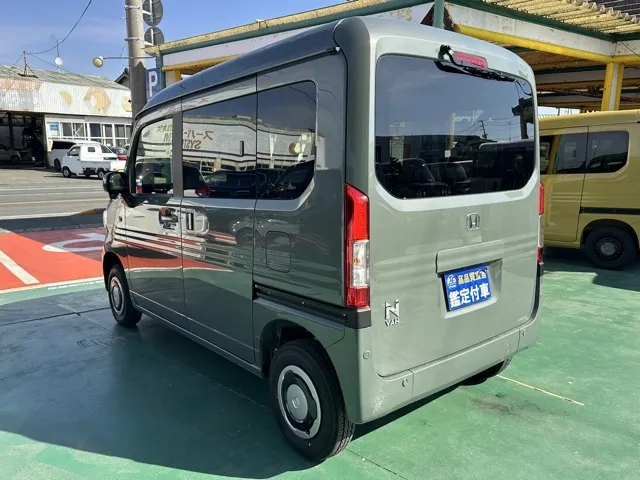 N-VAN(ホンダ)FUN 4WD届出済未使用車 2