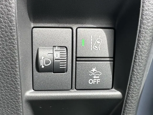 N-VAN(ホンダ)FUN 4WD届出済未使用車 14