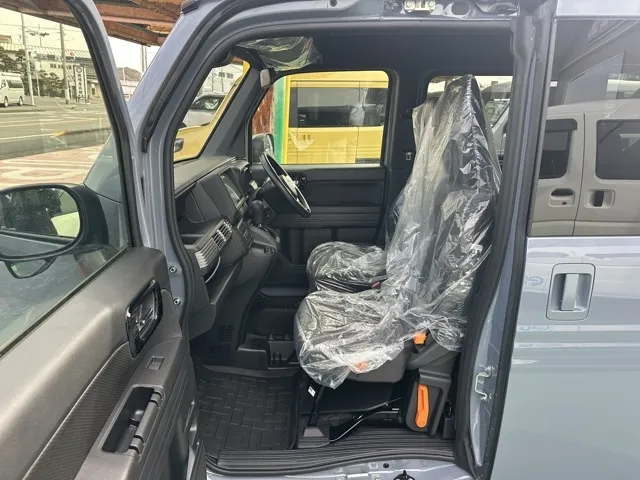 N-VAN(ホンダ)FUN 4WD届出済未使用車 3