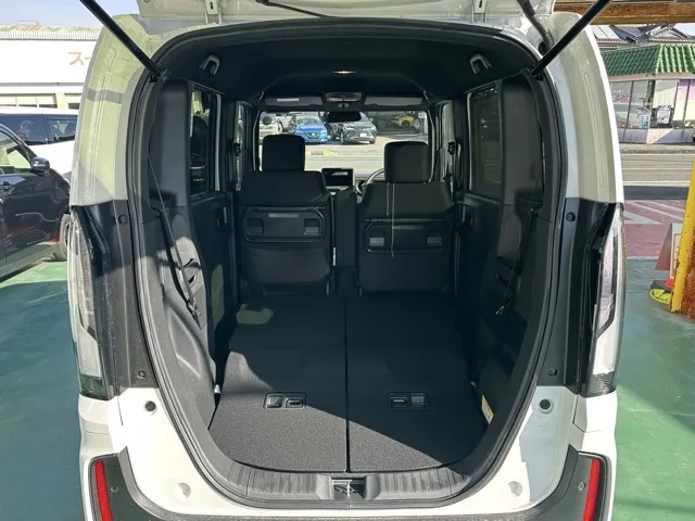 N-BOX(ホンダ)N-BOXカスタム 両側PSD届出済未使用車 11