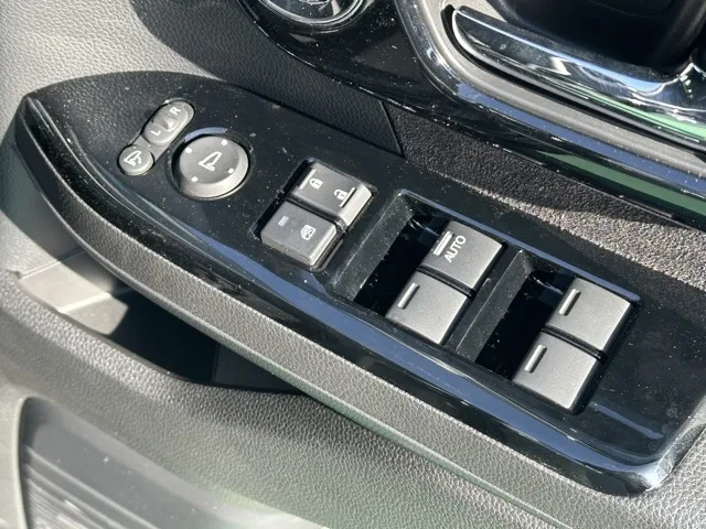 N-BOX(ホンダ)Ｌ中古車 12