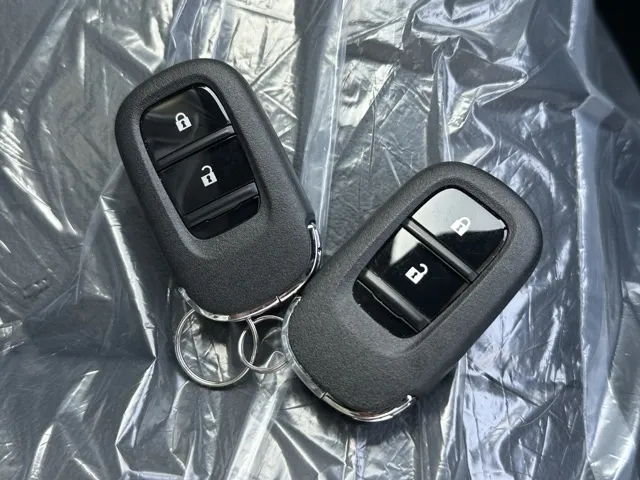 N-WGN(ホンダ)カスタム L ブラックスタイル届出済未使用車 24