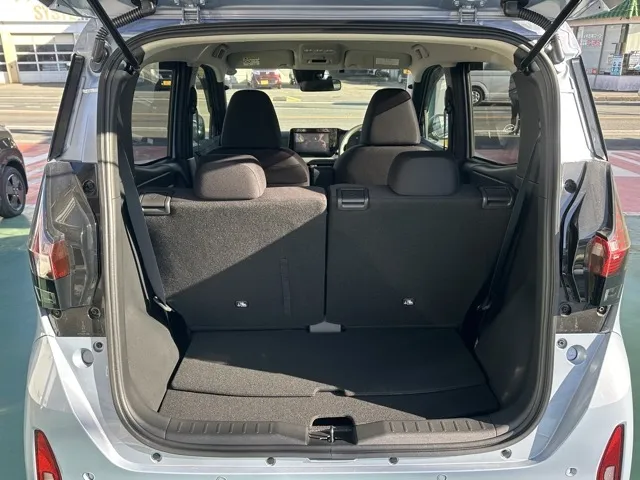 サクラ(ニッサン)X中古車 9