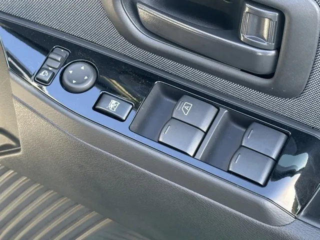 サクラ(ニッサン)X中古車 13