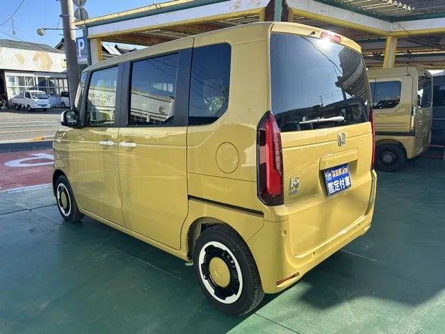 N-BOX(ホンダ)N-BOX ファッションスタイル届出済未使用車 2