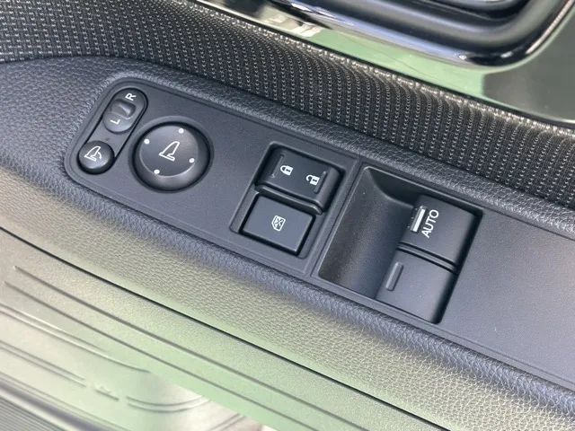 N-VAN(ホンダ)FUN 届出済未使用車 14