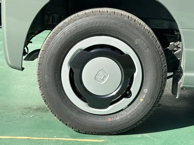 N-VAN(ホンダ)FUN 届出済未使用車 13