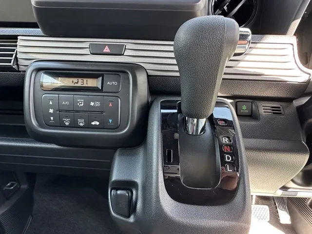 N-VAN(ホンダ)FUN 届出済未使用車 19