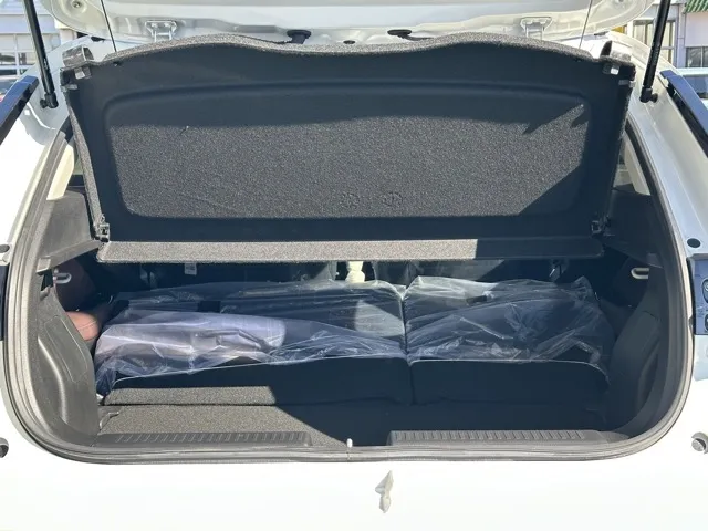 フロンクス(スズキ)ベースグレード登録済未使用車 9