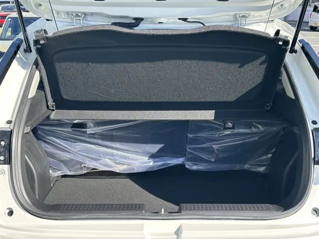 フロンクス(スズキ)ベースグレード登録済未使用車 8