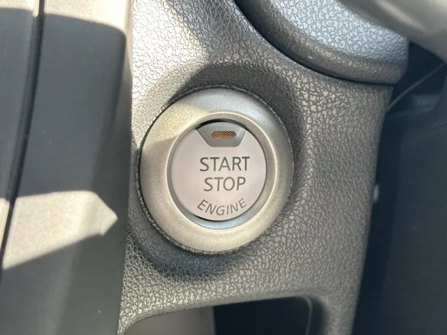 ノート(ニッサン)Ｘ中古車 16