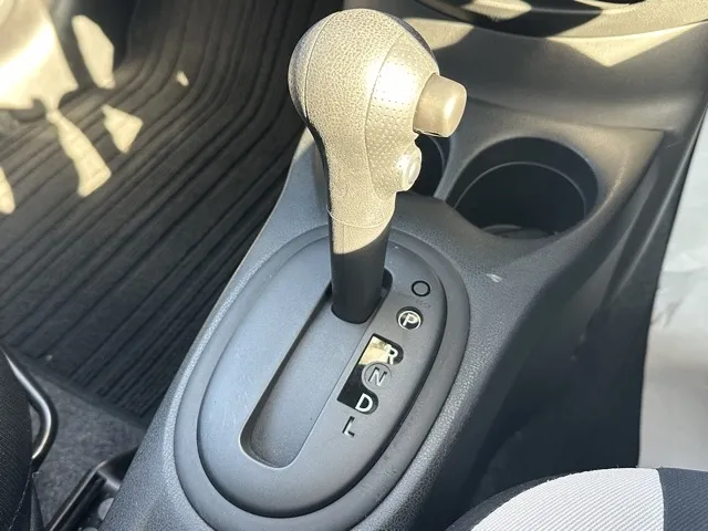 ノート(ニッサン)Ｘ中古車 25