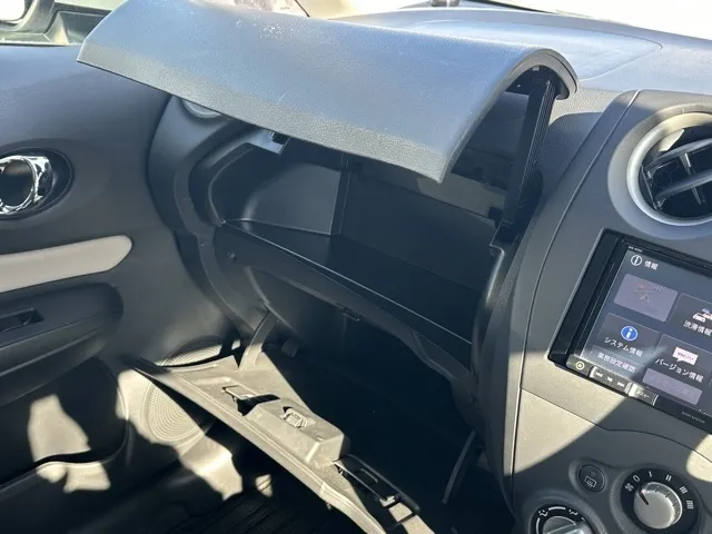 ノート(ニッサン)Ｘ中古車 28