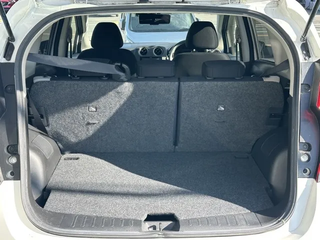 ノート(ニッサン)Ｘ中古車 8