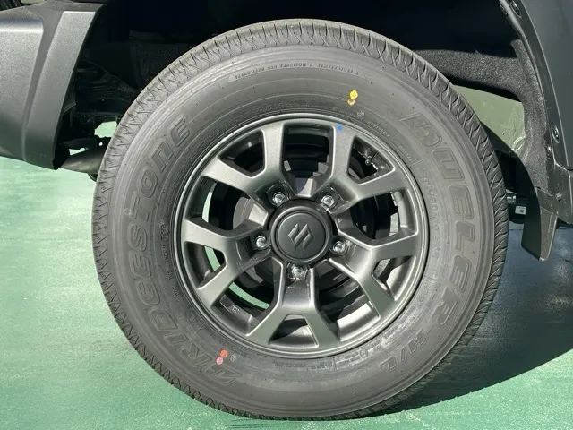 ジムニーノマド(スズキ)FC AT届出済未使用車 10